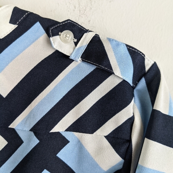 Nwot Calvin Klein Camp Button Down Shirt in Mod Print Geometric Pattern M - Picture 7 of 16